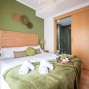 Stylish Sagrada Familia Apartment Barcelona